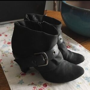 Decree Brand Women’s Black Booties Size 7